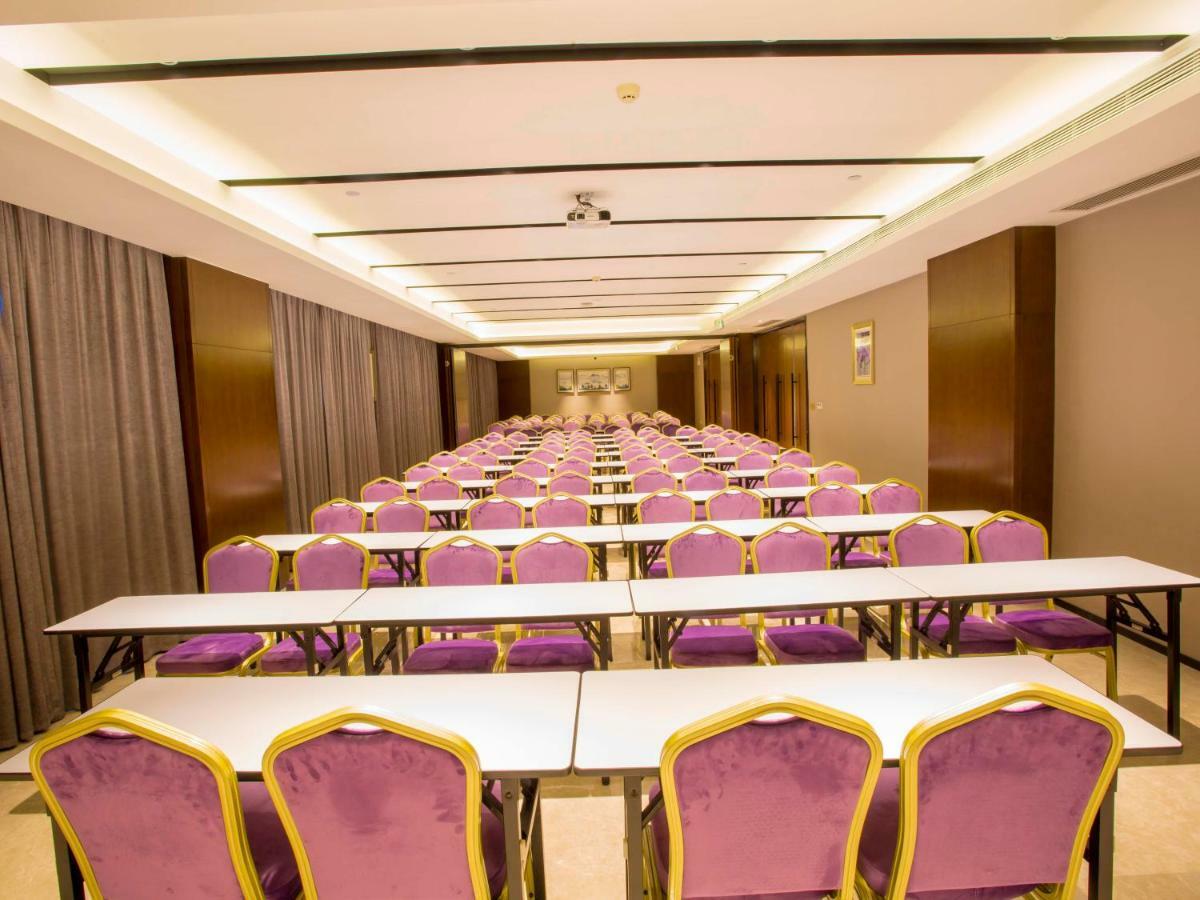 Borrman Hotel Nanning Railway Station Branch Zewnętrze zdjęcie